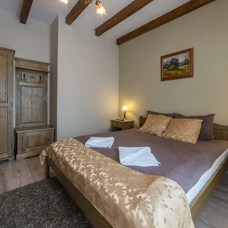 Magic Moments Bed & Breakfast Sincraieni