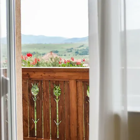 Magic Moments Bed & Breakfast Sincraieni