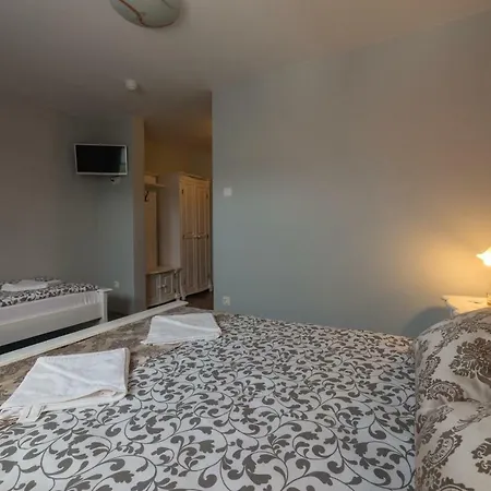 Magic Moments Bed & Breakfast Sincraieni