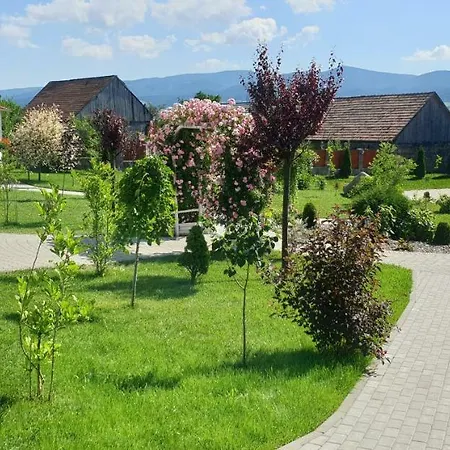 Magic Moments Bed & Breakfast Sincraieni